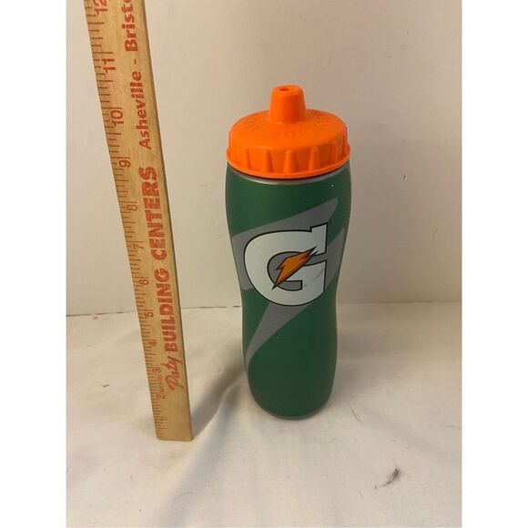 Gatorade bottle 32 Oz - Picture 1 of 2